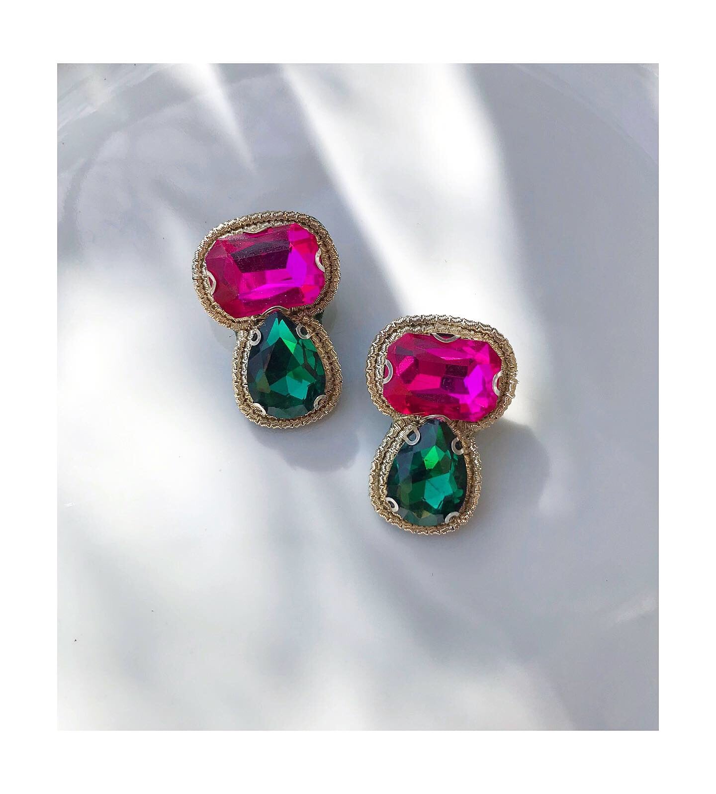 Rozhin Earrings | گوشواره روژین